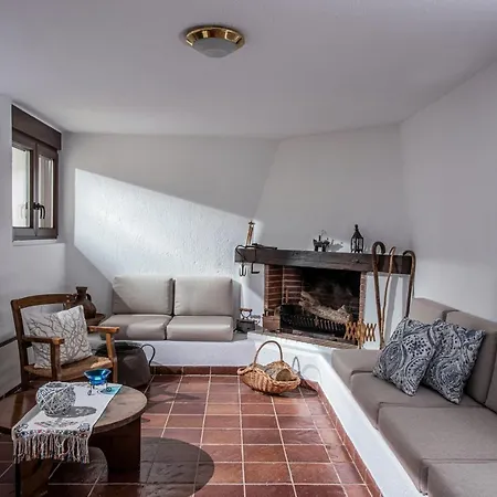 Sunrise Majestic Seaview With Private Pool וילה הרסוניסוס